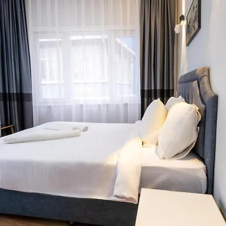 Istanblue Taksim 3*