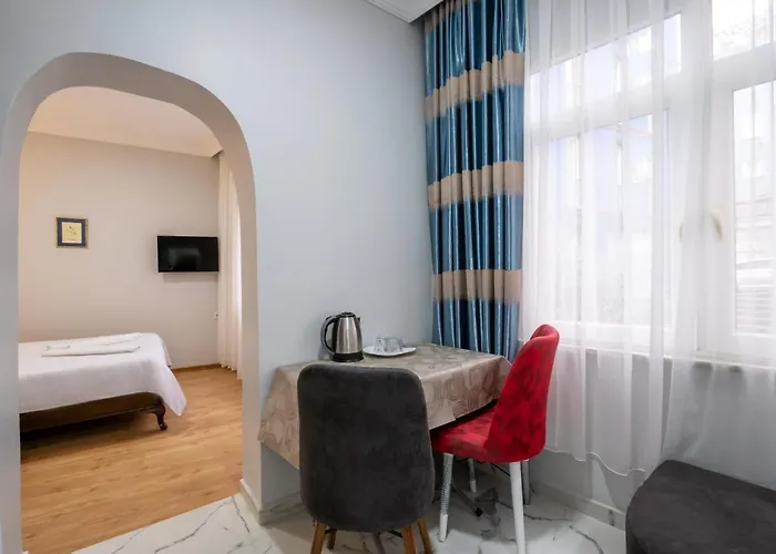 Aparthotel Istanblue Taksim 3*