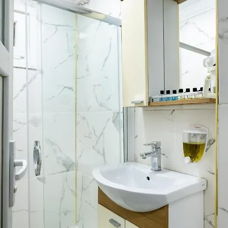 Istanblue Taksim 公寓式酒店 3*